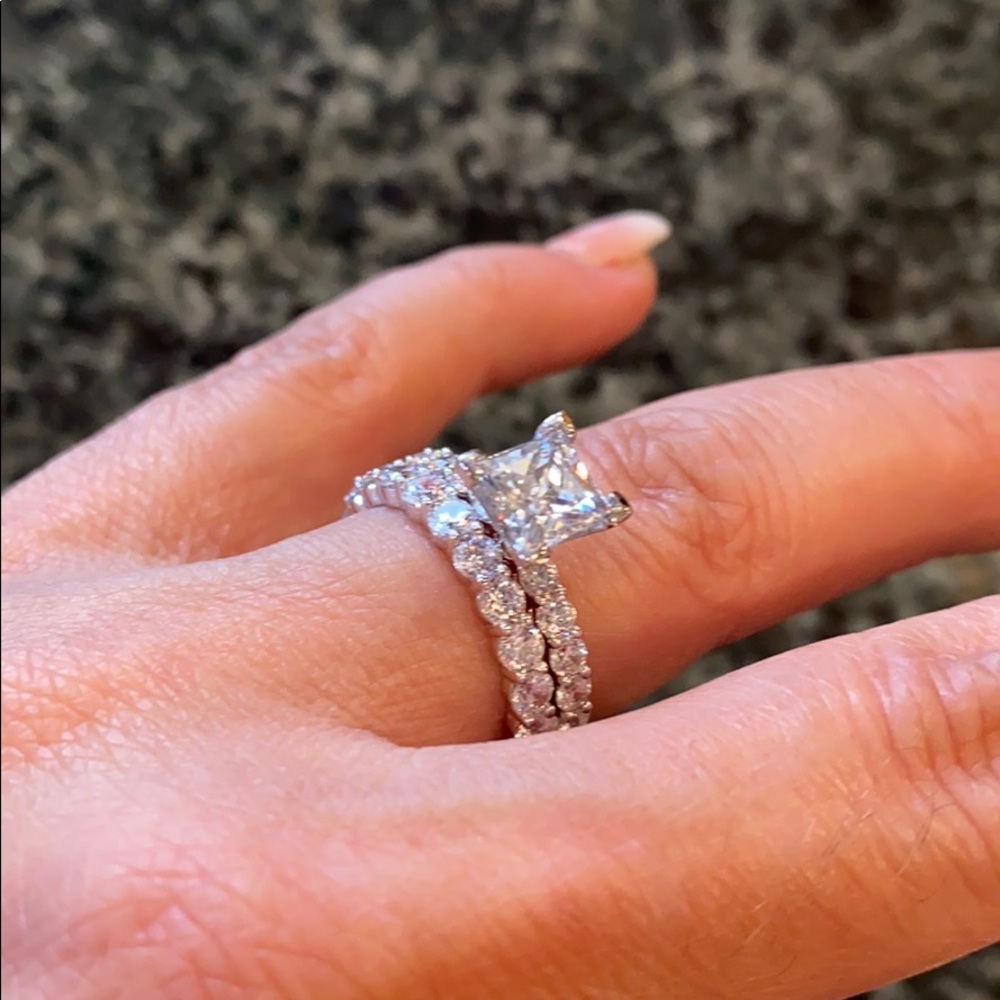 14k Solid White Gold 1.5ct Engagement Ring 2pc - Picture 1 of 16